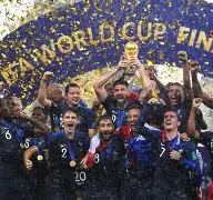 国际比赛日法国杯焦点战，辽宁本钢复出首秀，震撼外界，心理建设被强调(男女4x100米混合泳决赛)