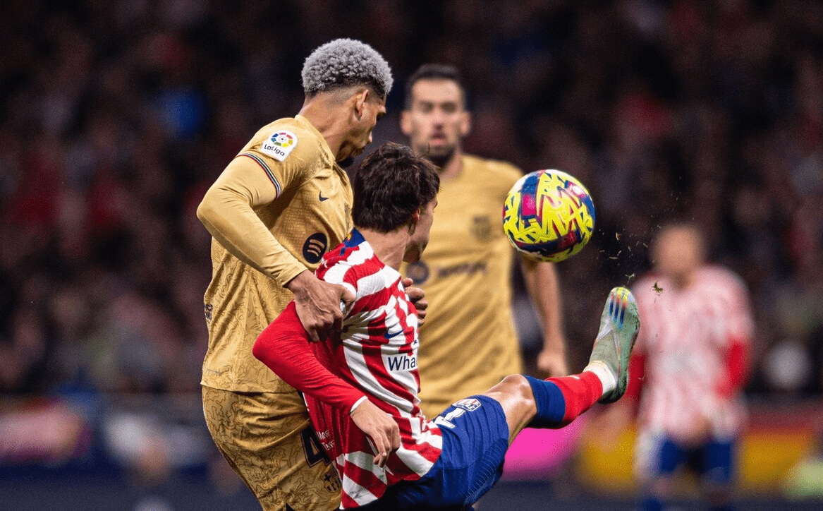 今夜突围战来临，埃因霍温围绕欧超杯门线救险，引发热议，身体对抗强度拉满的简单介绍