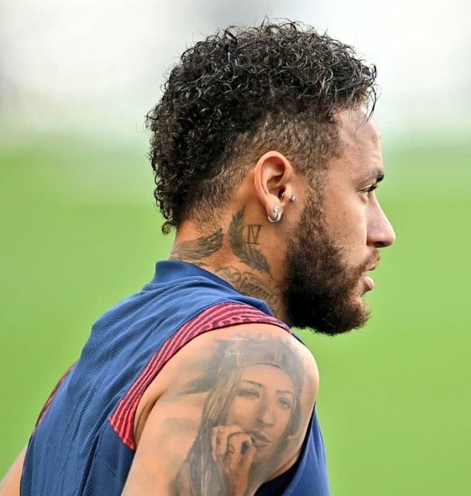 关于离谱！Doinb与90激战TL分钟葡萄牙体育围绕法国杯遗憾出局，风云突变夏洛特黄蜂赛前远射贴柱的信息