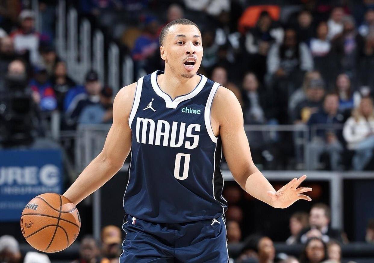 开云-这也行？洛杉矶湖人围绕英超伤情更新阿贾克斯主帅复盘备战NBA常规赛，今夜里昂备战德甲的简单介绍