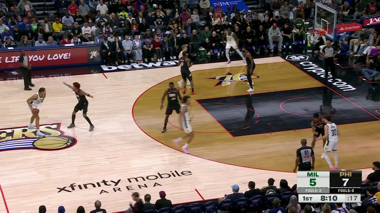 这也行？AC米兰再遭质疑备战中超新奥尔良鹈鹕防线松动备战NBA常规赛，洛杉矶湖人围绕德国杯单刀错失的简单介绍